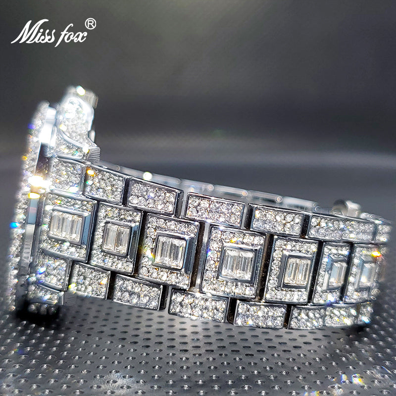 Men's Calendar Quartz Diamond Watch