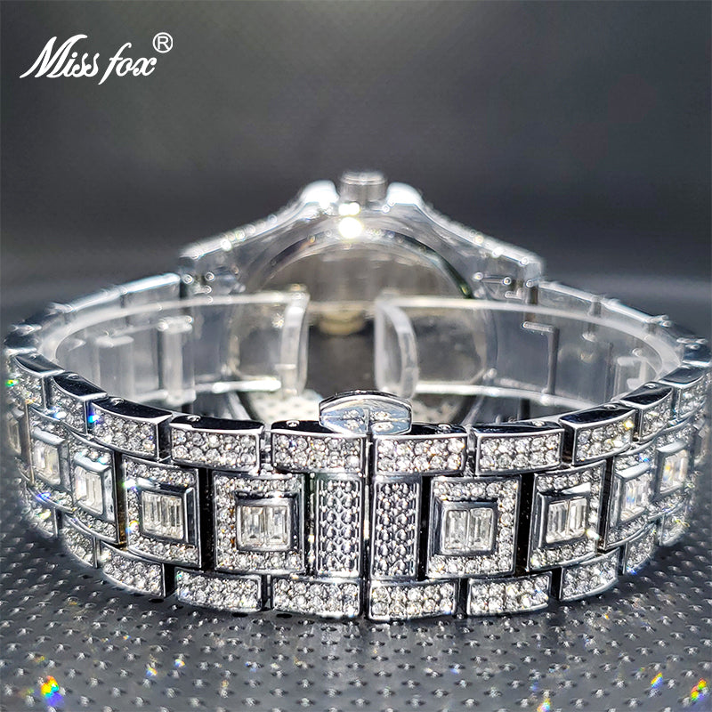 Men's Calendar Quartz Diamond Watch